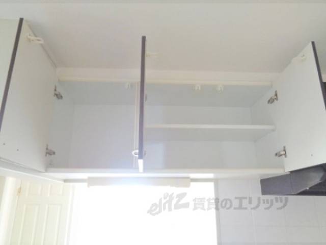 キッチン　収納