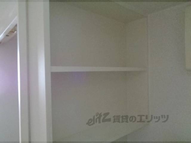 洗濯機置場　棚