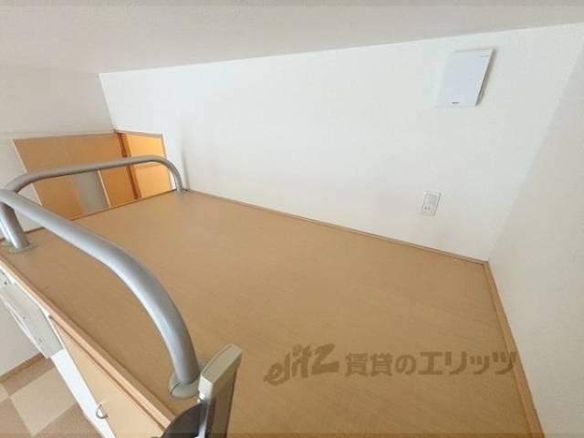 居室　ベッド