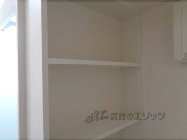 洗濯機置場　棚