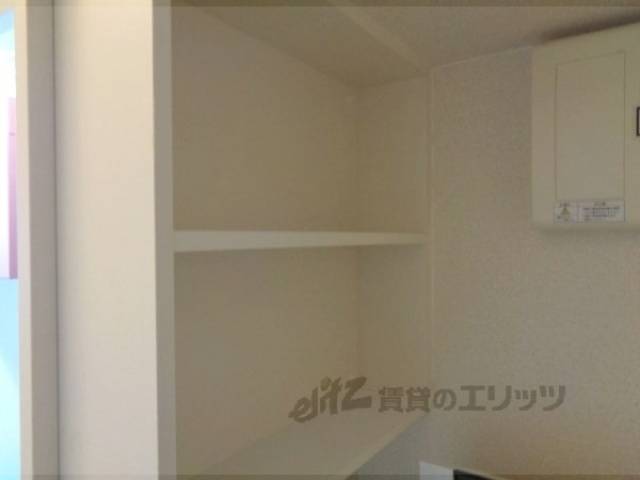 洗濯機置場　棚