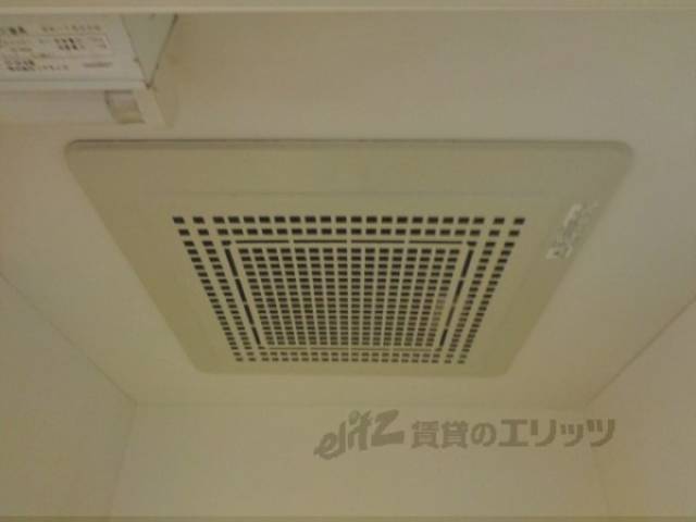 キッチン　換気扇