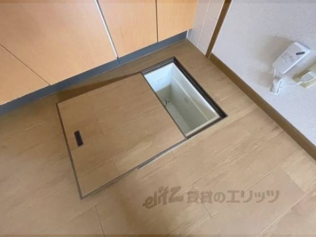 床下収納