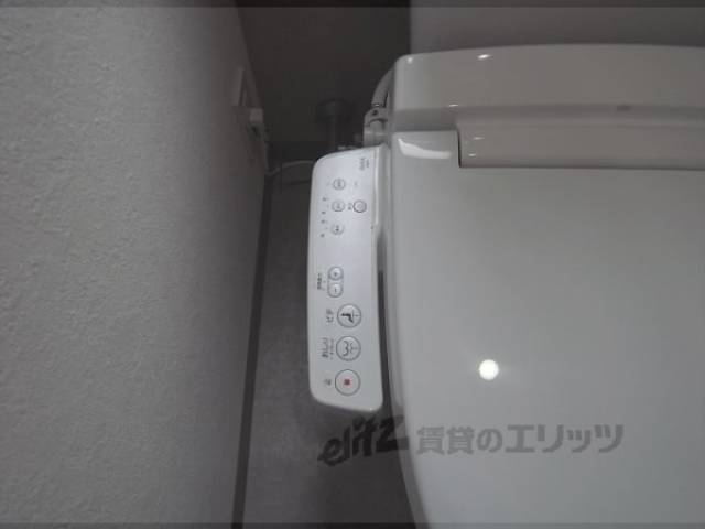 トイレ　ウォシュレット