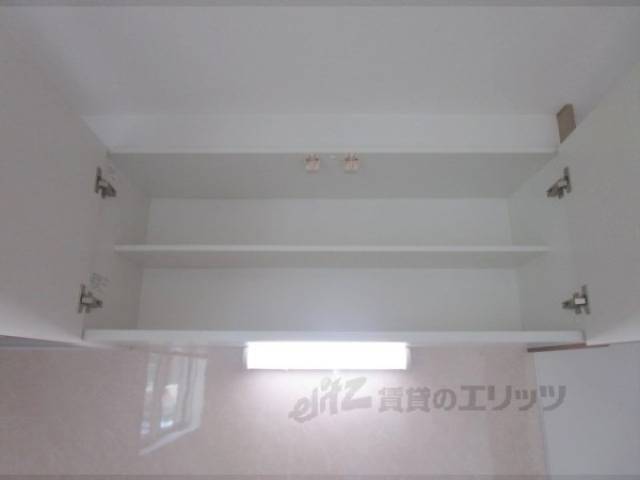 キッチン　収納