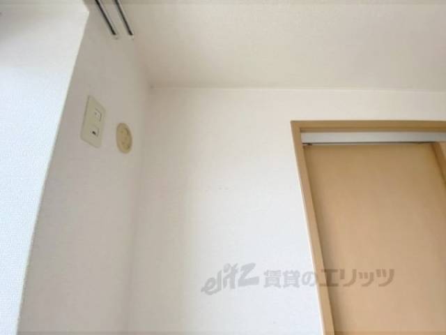 エアコン　設置場所