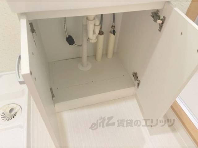 洗面所　収納