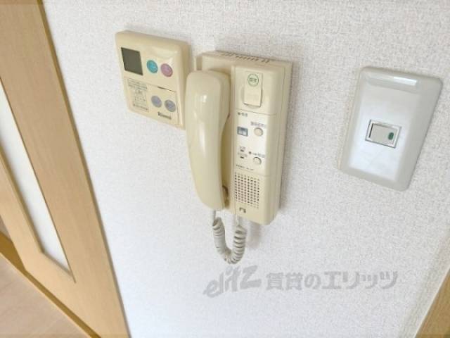 インターホン