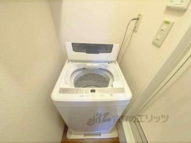 洗濯機置場