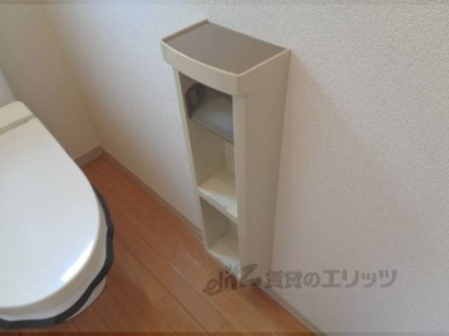 トイレ　収納