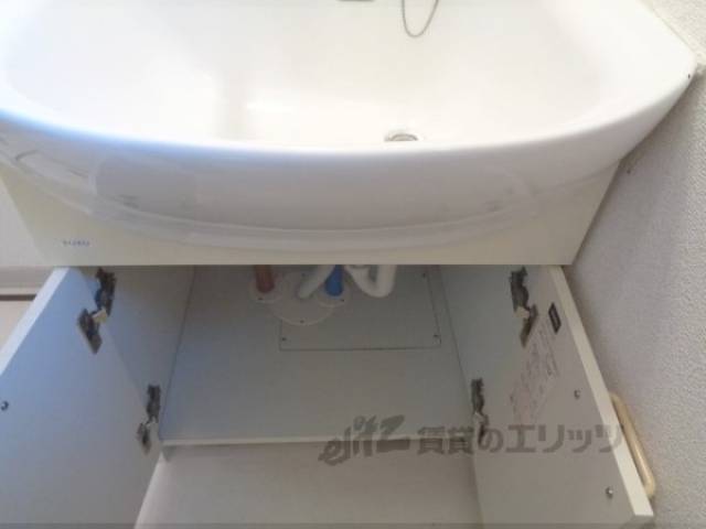 洗面所　収納