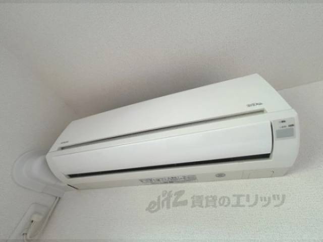 洋室　エアコン