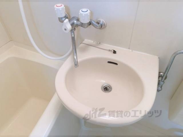 ユニットバス　洗面台