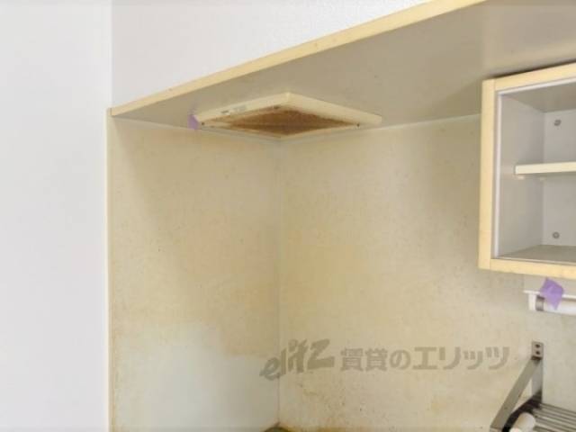 キッチン　換気扇