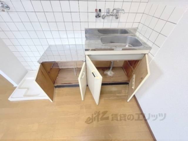 キッチン　下部収納