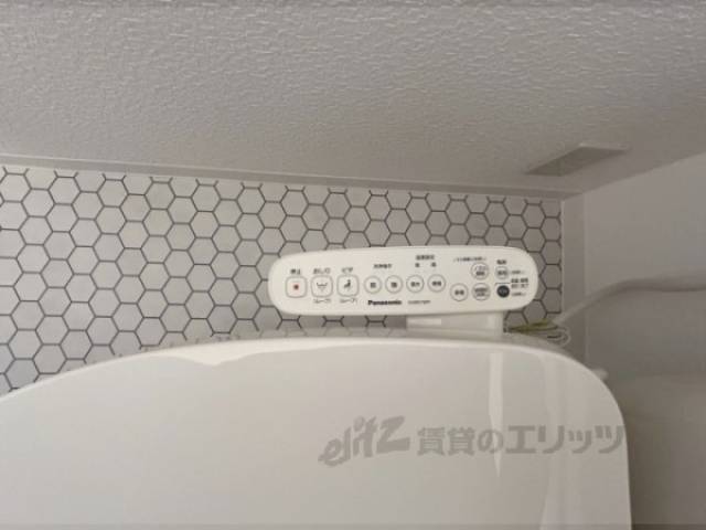 トイレ　洗浄機能付き