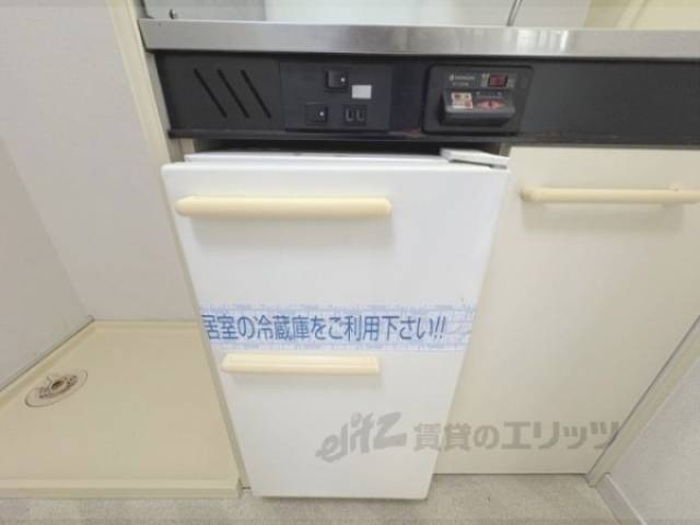 冷蔵庫置場