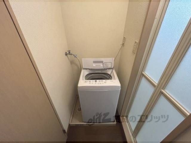 洗濯機置場