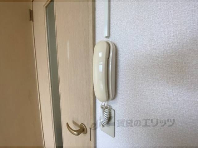 インターホン