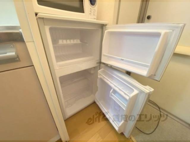 冷蔵庫置場　冷蔵庫