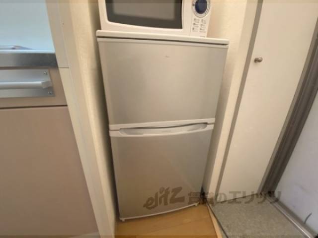 冷蔵庫置場　冷蔵庫