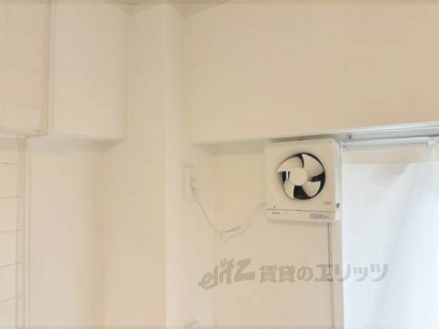 キッチン　換気扇