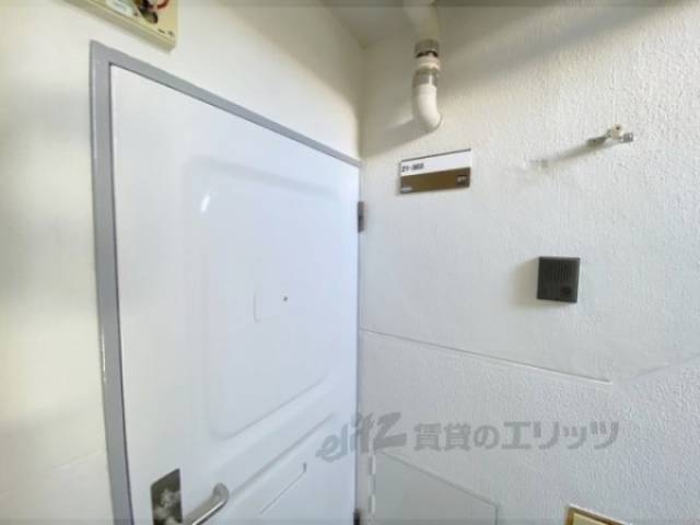 玄関　インターホン