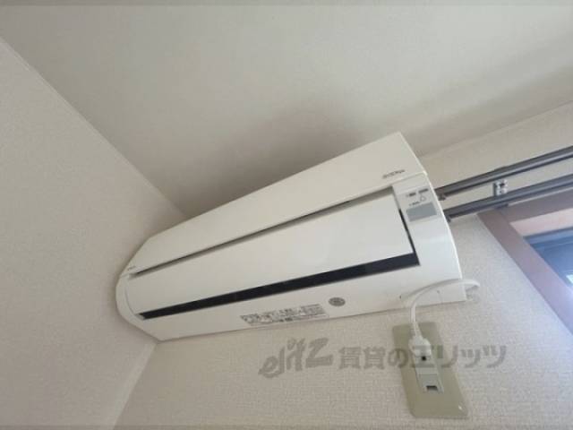 リビング　エアコン