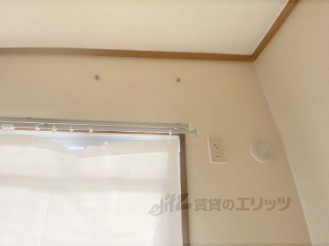 エアコン　設置場所