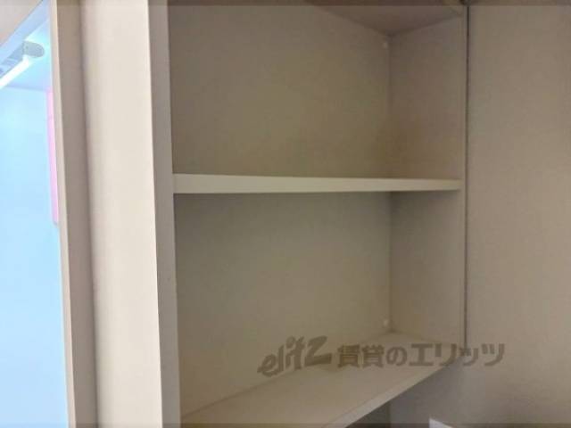 洗濯機置場　棚