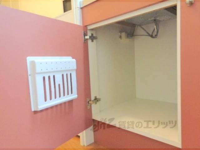 キッチン　収納