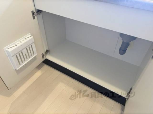 キッチン　下部収納