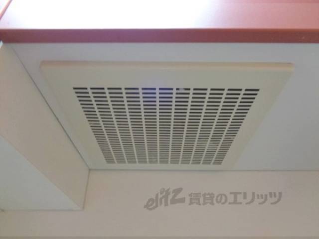 キッチン　換気扇