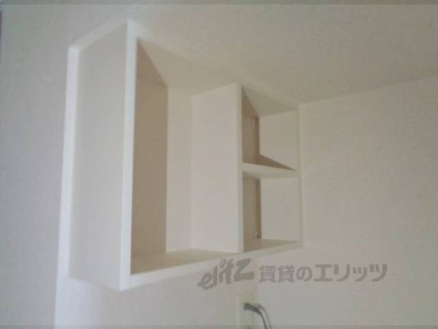 洗濯機置場　収納