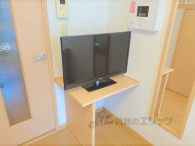 洋室　テレビ