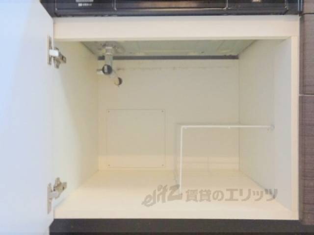 キッチン　収納