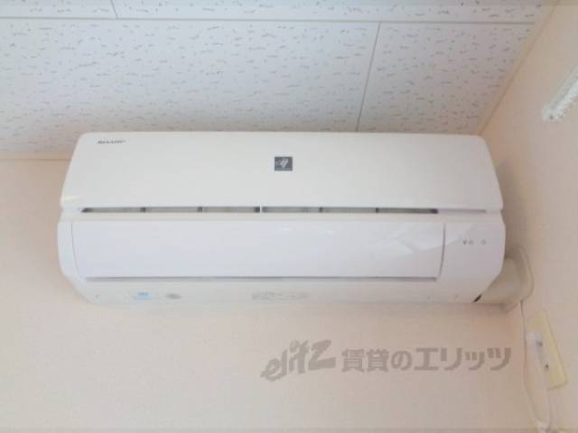 洋室　エアコン