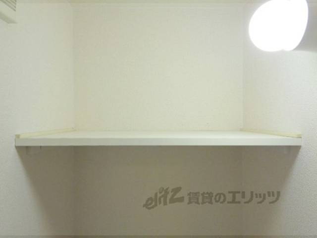 トイレ　収納