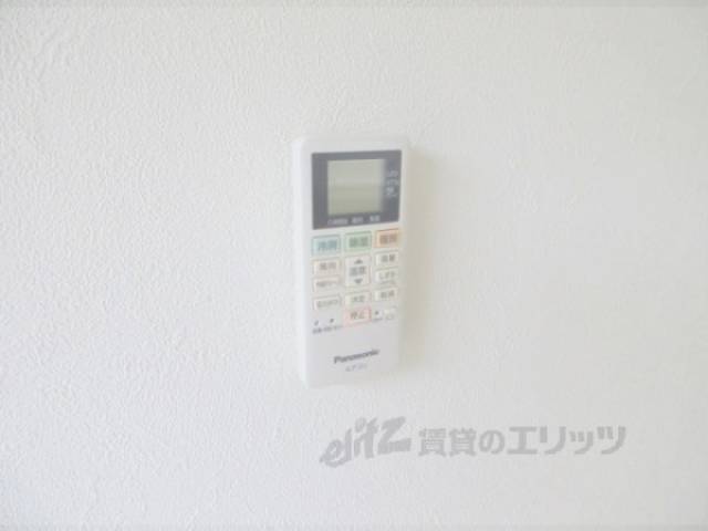エアコン　リモコン