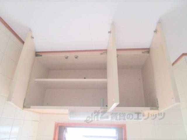 キッチン　収納