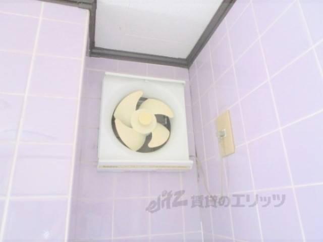 キッチン　換気扇