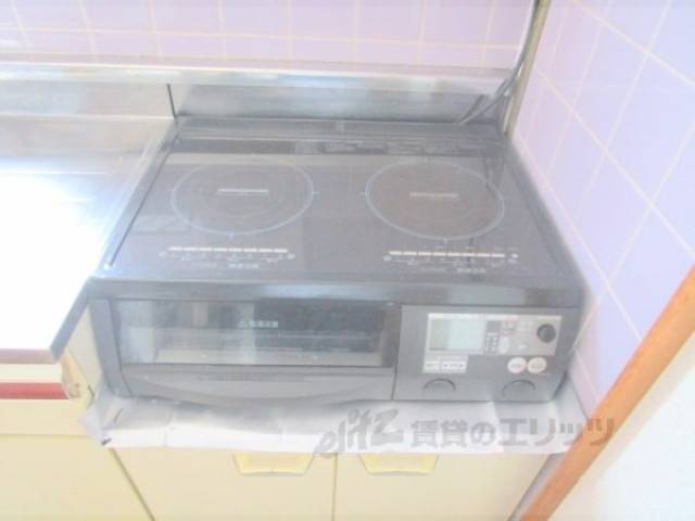 キッチン　コンロ