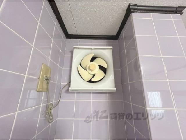 キッチン　換気扇