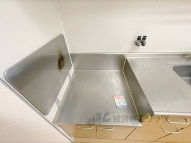 キッチン　コンロ置き場