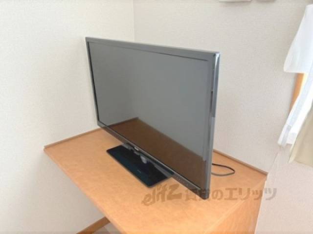 洋室　テレビ