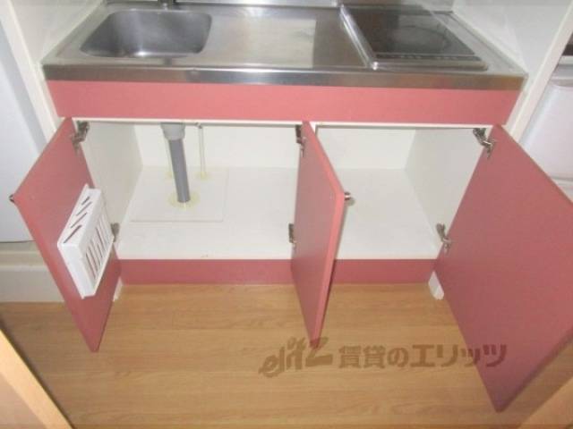 キッチン　下部収納