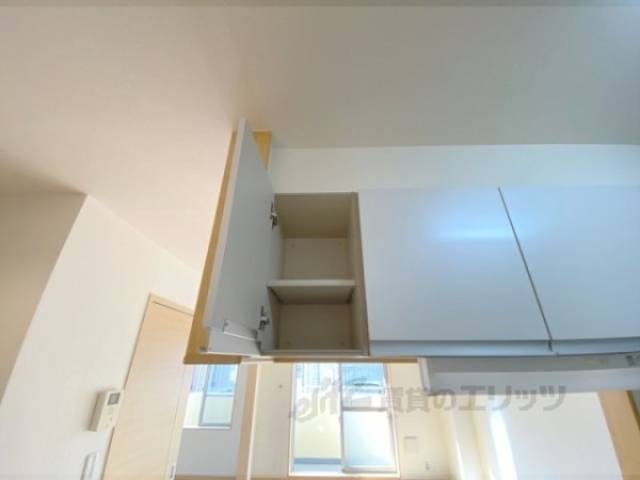 キッチン　収納