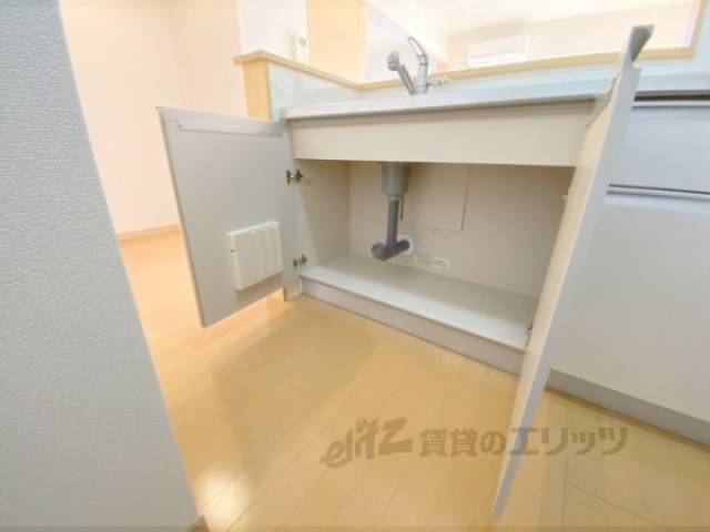 キッチン　収納