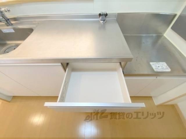 キッチン　収納