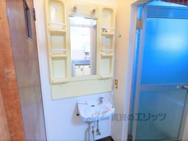 洗面所